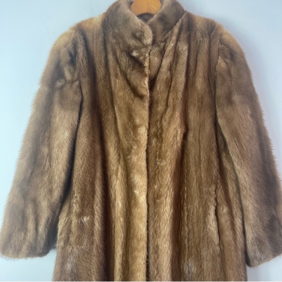 Vintage Beautiful Mid Length Golden Mink Size 42 - Picture 2 of 15